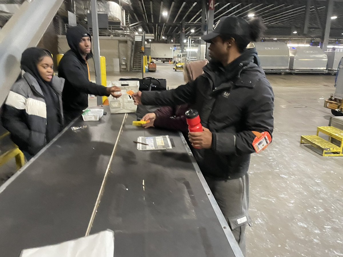 PHL night’s thirsty Thursdays- bring a reusable water bottle and get some fly bucks to spend at the hub store!!