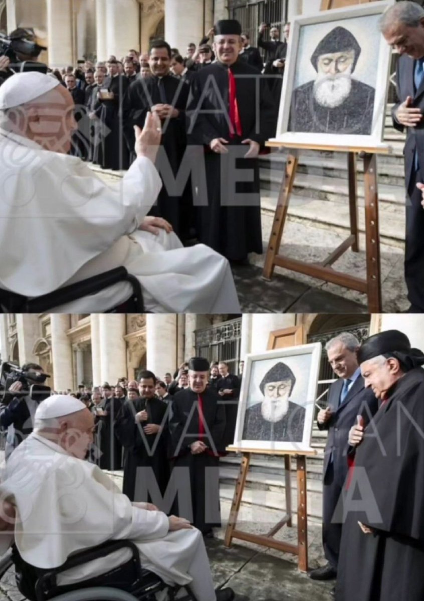 البابا يصلّي أمام صورة مار شربل في الفاتيكان ويباركها قبل أن ترفع أمام أضرحة القدّيسين في بازيليك مار بطرس في الفاتيكان!
'شربل طبيب السّما' 'من عنّا من هون، من هون بلاده' 🙏❤️🙏❤️🙏