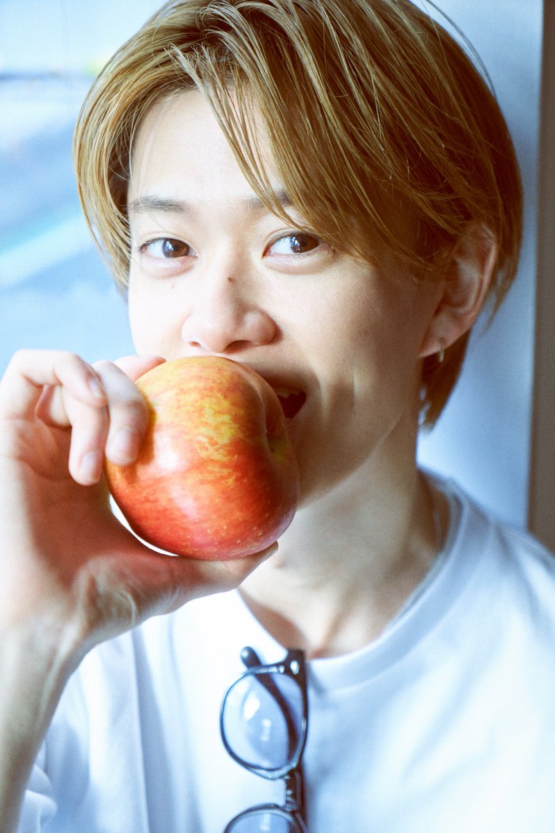 buddiis's tweet photo. ／
  #小川史記 プロデュース
 オリジナルブランド「LILRIVER」
 1stアイテム受注発売決定✨️
＼

1月23日(火)18:00より
待望の 1st アイテムが受注開始決定☕️

また、All Set をご購入のお客様には
発売記念イベントへの参加券付きです🧍

🔻#LILRIVER HPはこちら
https://t.co/Tnr68oHK19 https://t.co/UI7eXzfiQB