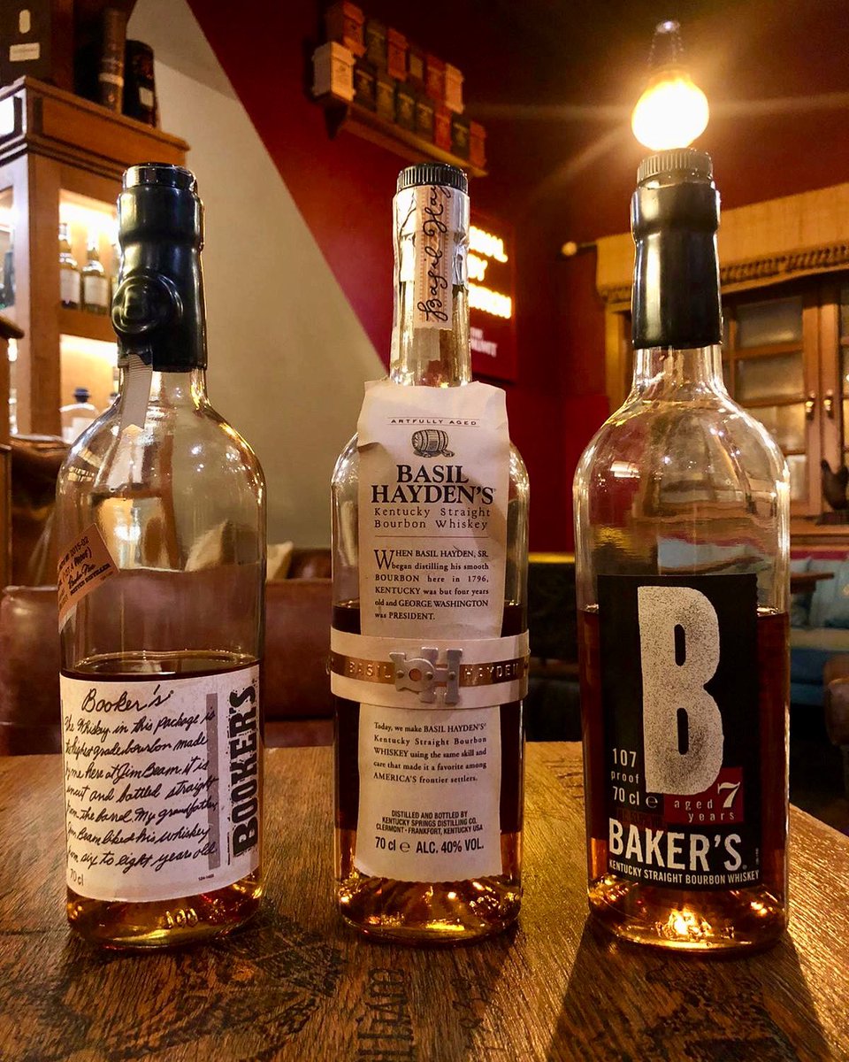DomWhiskyJG's tweet photo. Menu degustacyjne (3x20ml):
* Jastrzębia Góra zestaw #BasilHaydens #Bookers #Bakers / 70 zł.
* Warszawa zestaw #Jeffersons Original, Chef's Collaboration, Manhattan / 280 zł.
* Sopot zestaw #Bushmills 16yo, Rum Finish, Port Cask / 70 zł.
#domwhisky #whiskybar #tastingset https://t.co/M2DbPQpaHW