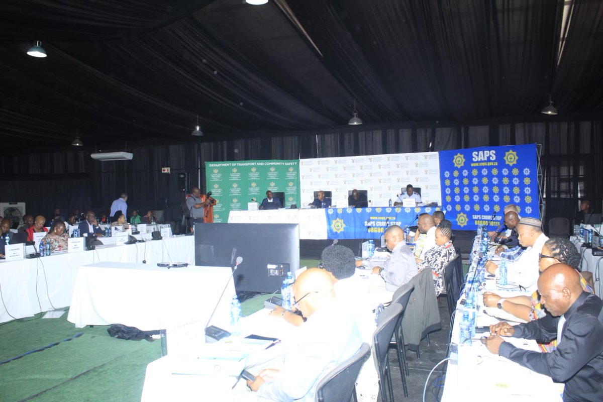 SAPoliceService's tweet photo. #sapsLIM [DAY 2 OF MINMEC] The second and last day of the #MINMEC programme in Limpopo Province, currently underway led by the Minister of Police, General Bheki Cele.

The first day kick started with the Ministry leading   numerous visits to the police stations in Limpopo Province, as part of MINMEC activities

Today, the members are expected to give feedback on their findings, deliberate further on the issues and find resolutions and implementations of the decisions made during the meeting in various forms such as presentations. ME