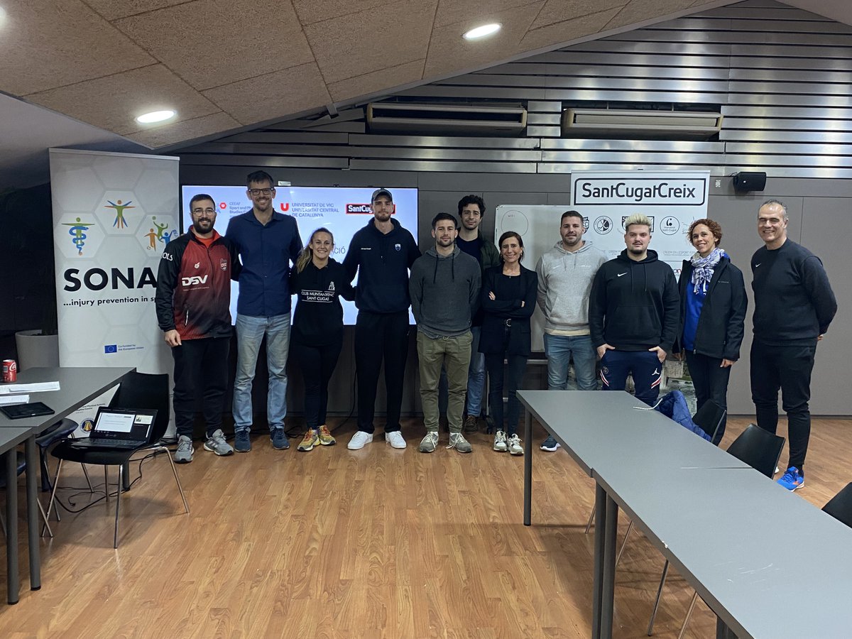 Ahir un dels nostres investigadors <a href="/aitor1095/">Aitor Piedra</a>  va participar en la jornada tècnica “La preparació Física en l’Esport de Base” al <a href="/ClubJunior1917/">Club Junior</a> 🔝

👨‍💼amb ponents d'alt nivell <a href="/bernatdepablo/">Bernat de Pablo</a> i @padro_12 

<a href="/SONARinjuries/">SONAR_injuries</a> <a href="/sonar_injuries/">Projecte #SONAR</a> <a href="/alexlopezpuig/">À𝓵𝓮𝔁 𝓛ó𝓹𝓮𝔃 𝓟𝓾𝓲𝓰</a> <a href="/SantCugatCreix/">𝗦𝗮𝗻𝘁𝗖𝘂𝗴𝗮𝘁𝗖𝗿𝗲𝗶𝘅</a> <a href="/UVic_CAFE/">UVic_CAFE</a>