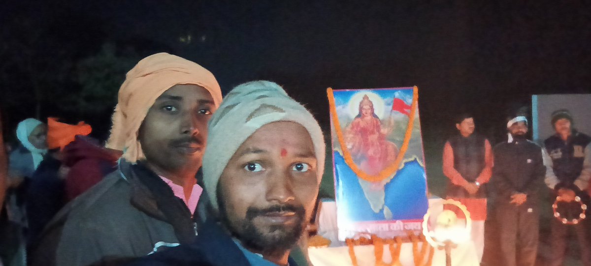 paramhans98's tweet photo. https://t.co/YGBLH6PlUZ