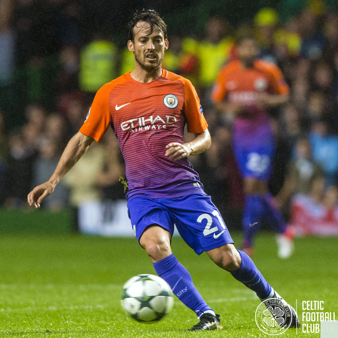 'Not a midfielder but I'd love watching Messi growing up and thinking 'what a freak!' - Midfielder-wise, I really liked watching David Silva & Iniesta.'

#AskMatt🍀#CelticFC