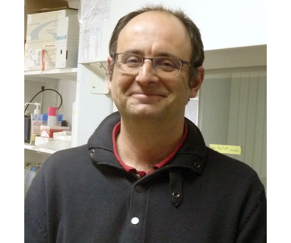 #IJPB Our colleague Yann Gohon suddenly passed away last November 😢

He was an <a href="/AgroParisTech/">AgroParisTech</a> lecturer and a scientist <a href="/ijpb_fr/">IJPB</a> in the DYSCOL team: bit.ly/3x4GsBO

You can find a tribute to him here bit.ly/3vNVrRP

We will miss you