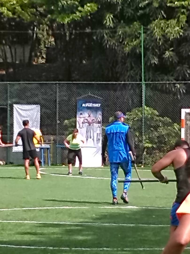 Luiborges's tweet photo. #tbf #hotelavila #Caracas #kinesio #entrenamientofuncional https://t.co/oyVlr7RawF