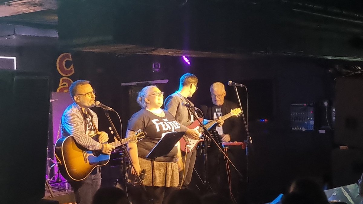 SarahBates18's tweet photo. @ukptbliverpool Fabulous conference. I may be the only neonatologist here, but I highly recommend others come next year. Brilliant talks, well presented, and an AWESOME party with the Featles Band  (FMU doctors!) @BAPM_Official @BICSoc @BMFMSNews https://t.co/ZRrJxtQV13