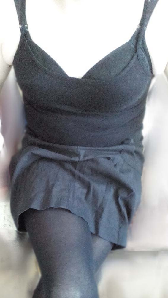 Beni Gercekten Anlamak İsteyen
Ve
Hayatıma Renk Katmak İsteyen
Anlayışlı Kişilerden DM  Bekliyorum.. 
-
Ancak
30.01.2024 Salı
Saat 12.00' a..
-
Kadar..
Atılan Mesajlara
Üzülerek Cevap
Veremeyeceğimi Bildirir..
Özür Dilerim..
-