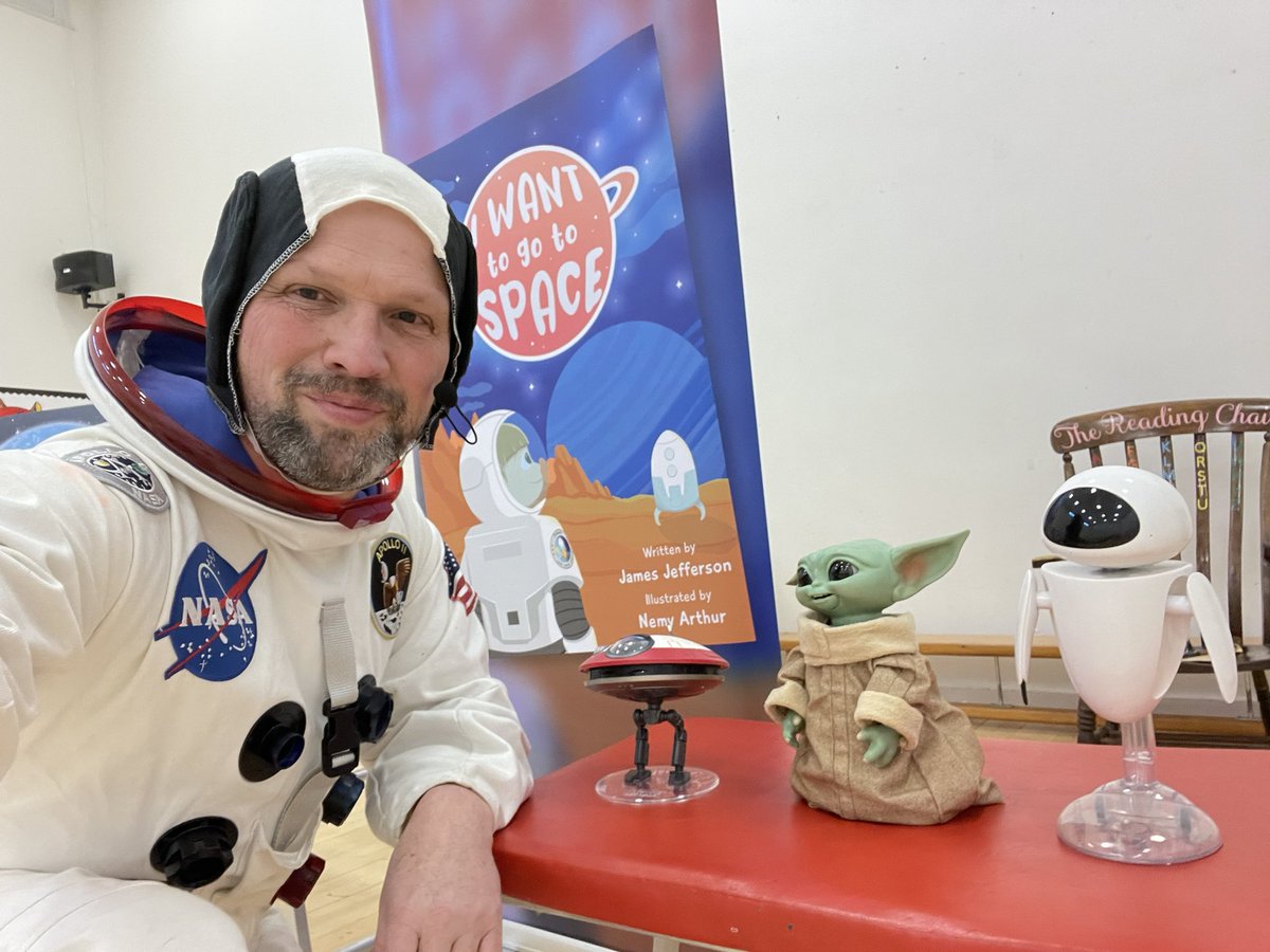1st Space visit of the year at @CedaCATSAT for year 1. Great fun visit and another book added to their library. 
Awesome school! Ad Astra children! Pics Soon!#author #inspire #space #books @SpaceStoreUK @spacecentre @spacegovuk 
#medway @Mayor_Medway @KM_Medway @BBCRadioKent