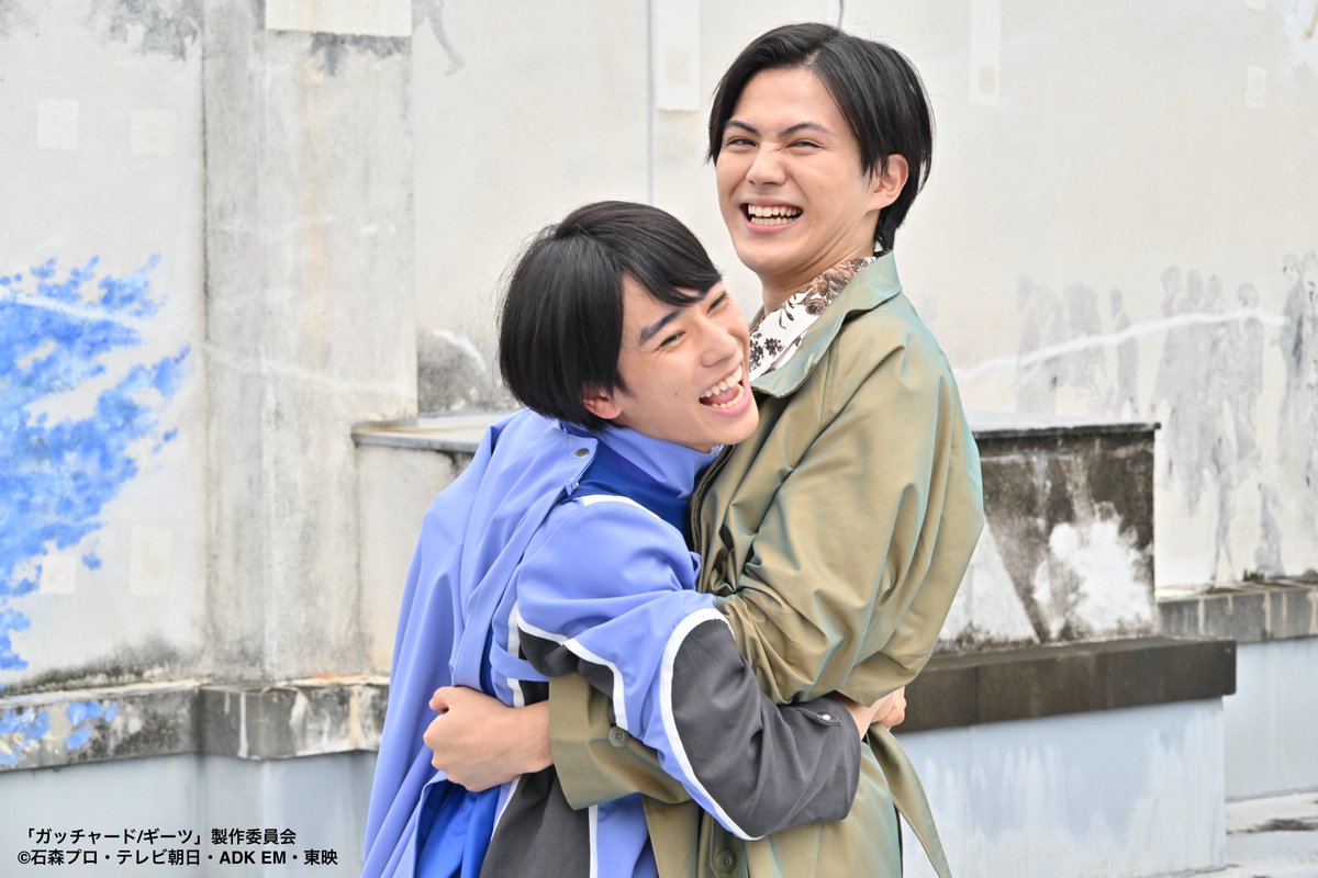 ◤ ◥ #映画ガッチャードギーツ 🦗𝙋𝙝𝙤𝙩𝙤 𝙂𝙖𝙡𝙡𝙚𝙧𝙮