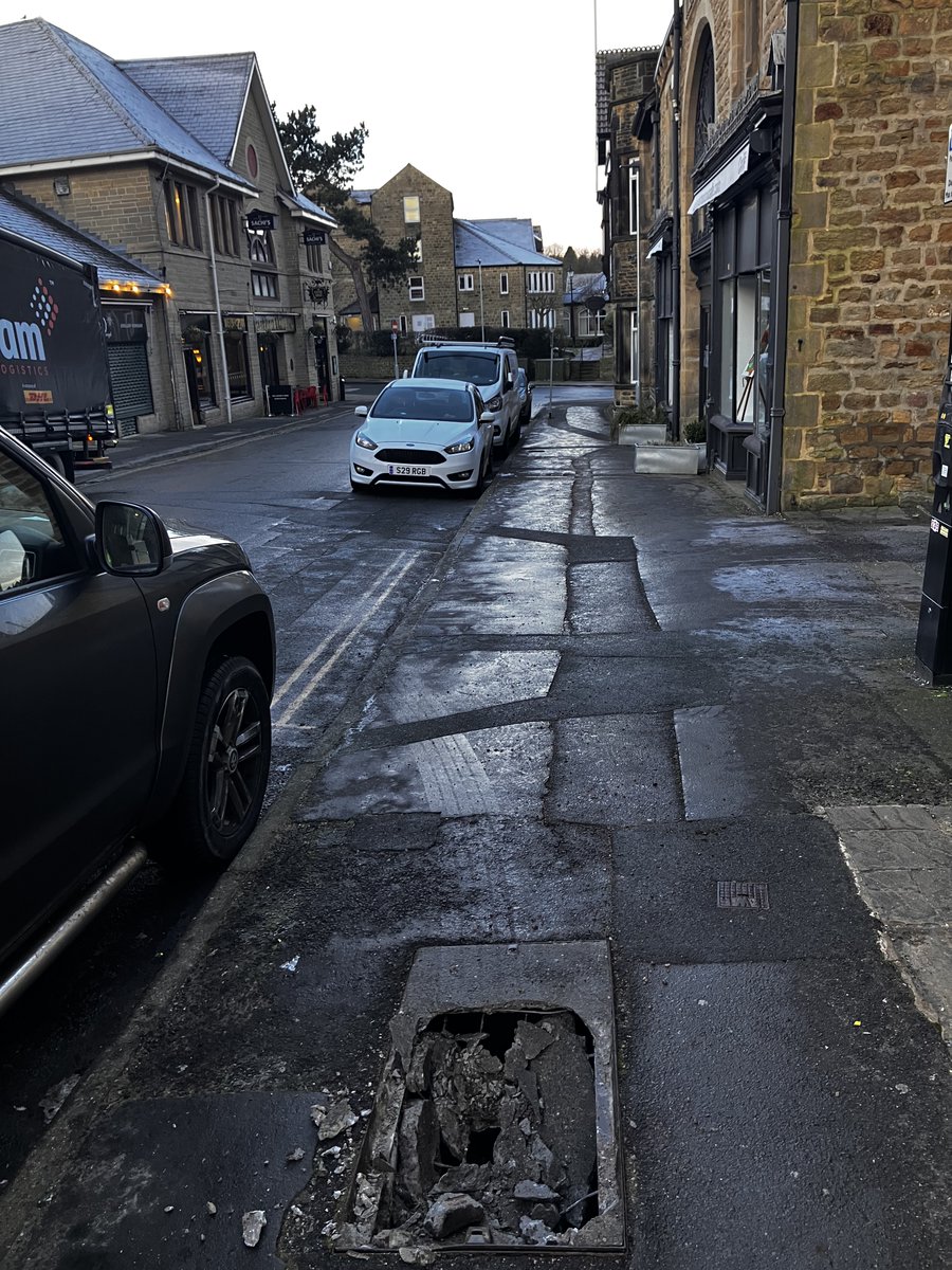 Outside The Box Cafe tweet media