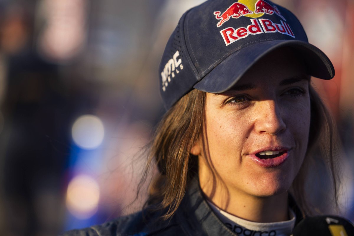 Dakar-historie! Cristina Gutierrez Herrero wint challenger-klassement en is tweede vrouw ooit die eindzege pakt in de Dakar rally! LIVEBLOG | rtlnieuws.nl/sport/gp/artik… #RTLGP #Dakar2024