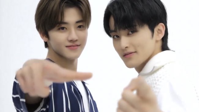 LMKFEED's tweet photo. 🐯🐰 https://t.co/g8uLjXdUmq