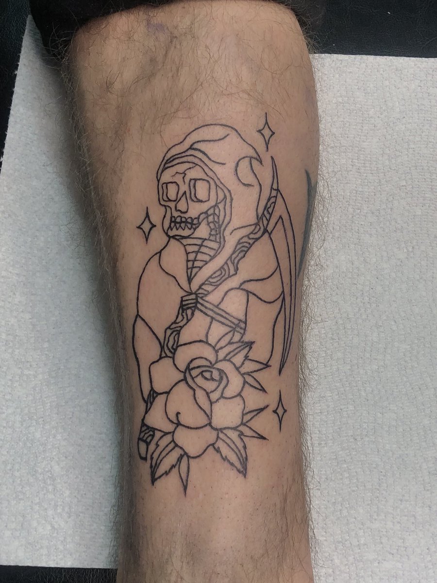 dyingwishCS's tweet photo. some recent tats by rj, flower and campfire on myself https://t.co/WqMYEDKWcy