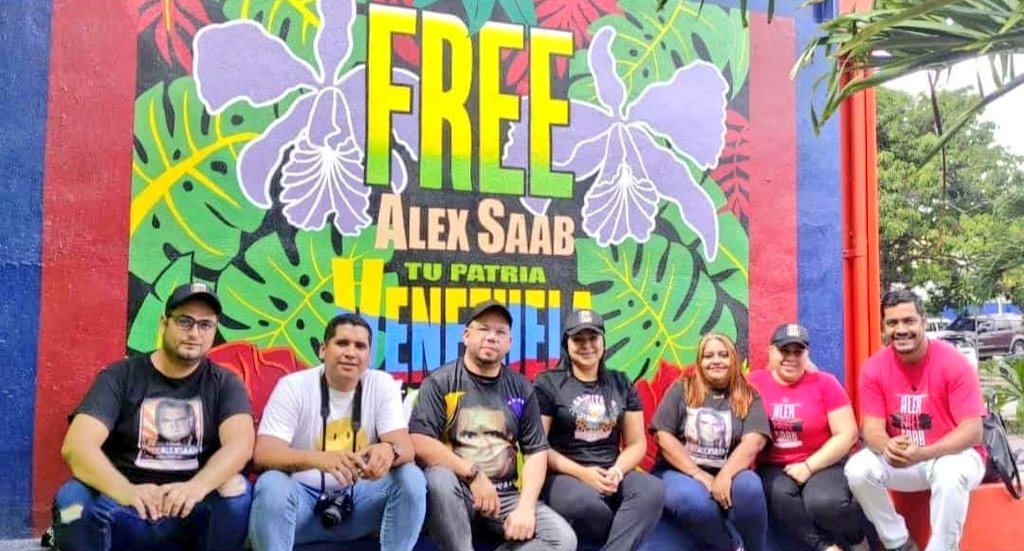 Seguimos en cada rincón llevando la verdad 🇻🇪 Movimiento #FreeAlexSaab 🇻🇪