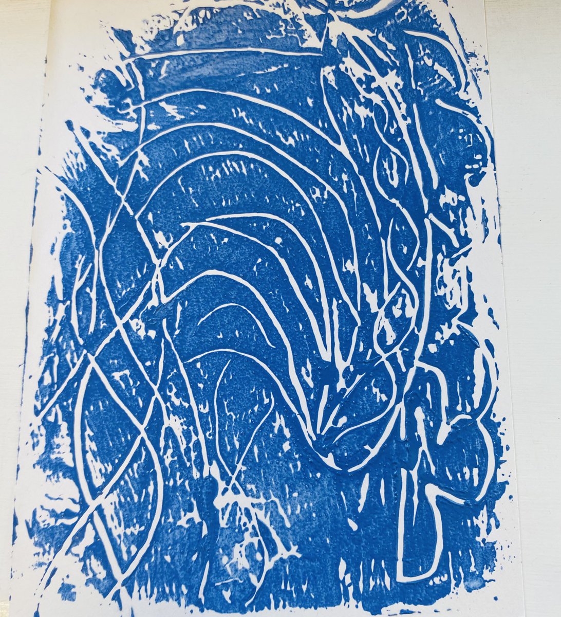 Year 2 were inspired by the #hokusaiwave #inkprints they’ve been studying and enjoyed making their own #waves