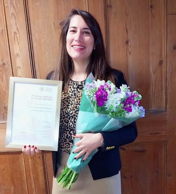 Congratulations Tracey on qualifying as a Solicitor. We appreciate all your hard work. Private client Solicitor 🙌
#solicitor #wells #lifeinlaw #lawfirm #wills #estateadministration #newlyqualified