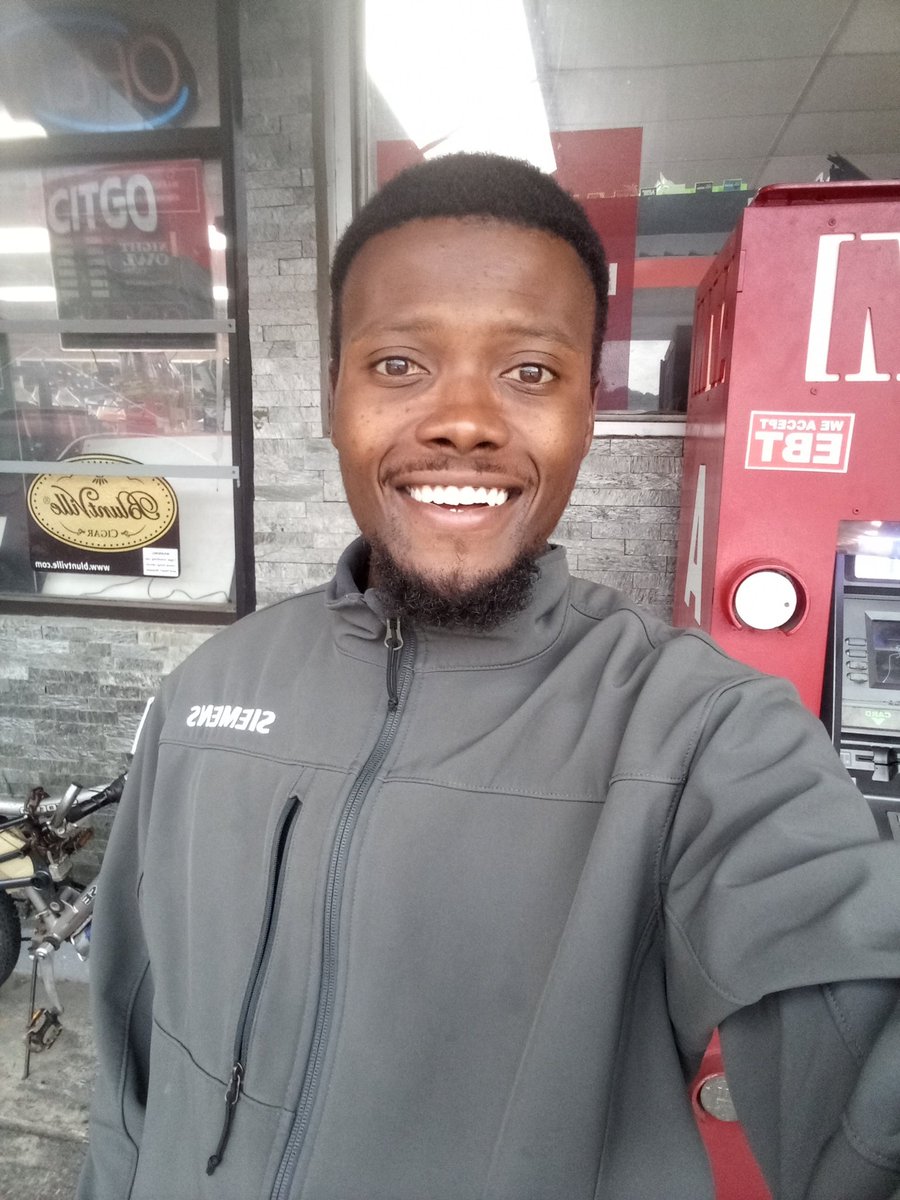 MoneyFlowinCJ's tweet photo. Really in the loop w activated members 🫵🏾. If I say I don't fwu, just keep it moving my G ! 700 2 10th st 2 CK 📲💨🪂. Free the guys until it's backwards 💯🦻 https://t.co/QLZMBk6zAj