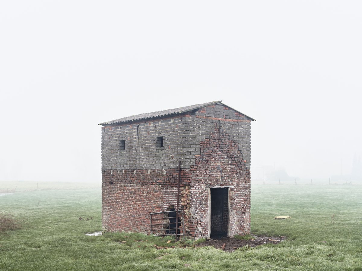 HAPPY RELEASE DAY, BRAM DE LOOZE! 🌿 Today the 4th solo album of Bram De Looze, entitled 'Spotting Gateways', was released on @DoxAmsterdam. 🎧 Listen now: found.ee/spottinggatewa… #solopiano #NewMusicFriday #NewRelease