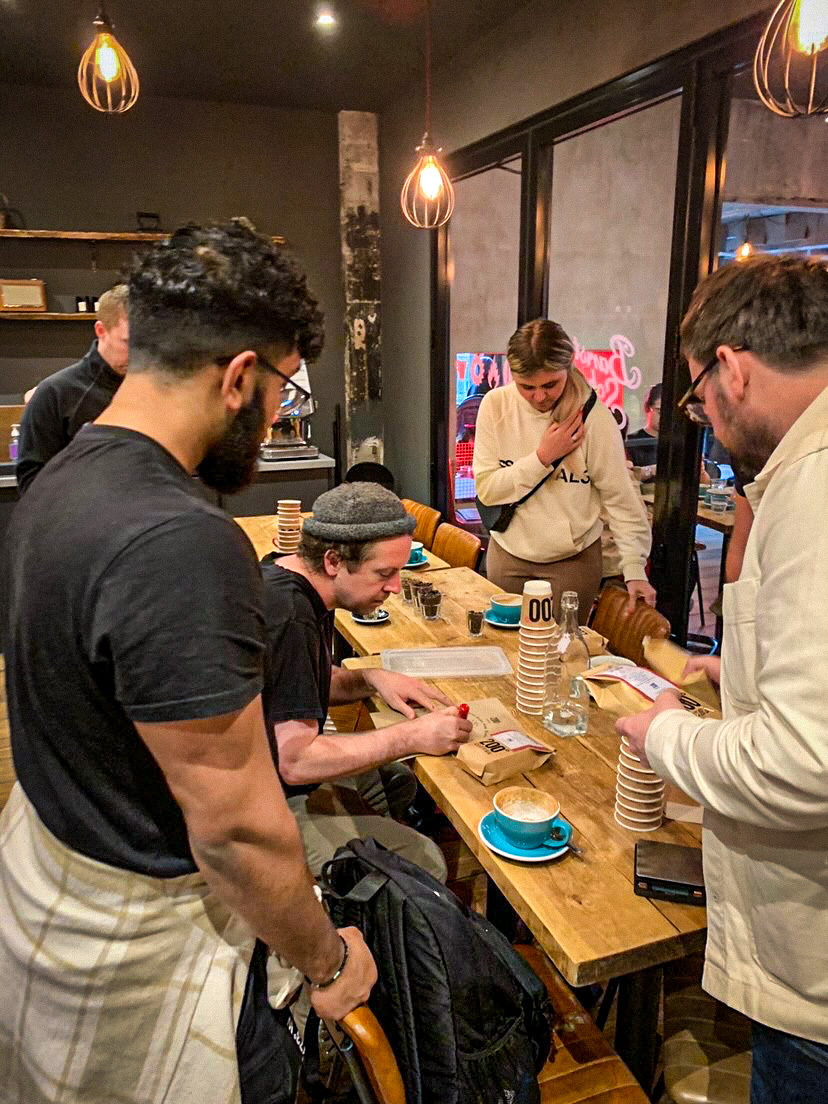 200 Degrees Coffee tweet media