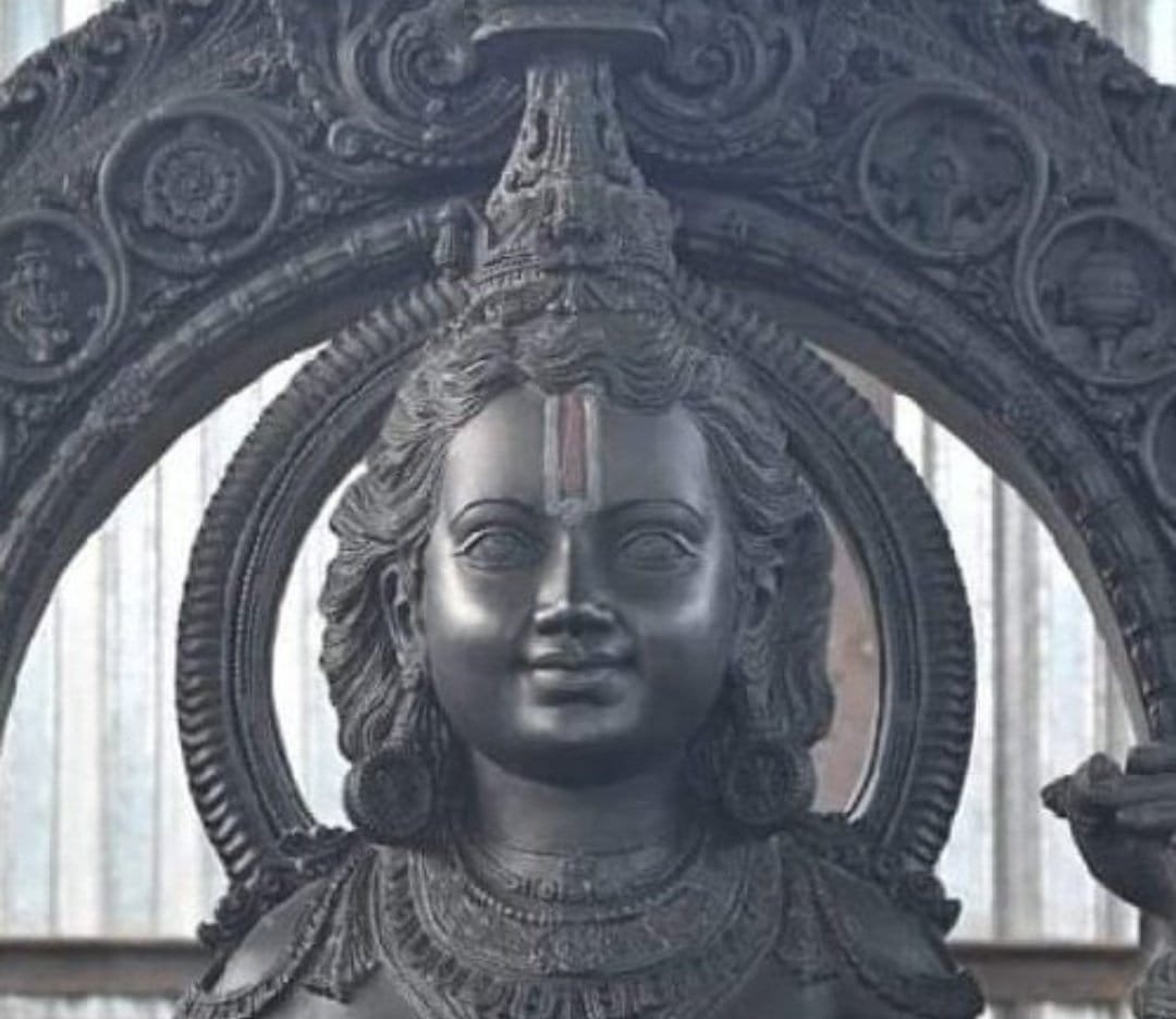 Mrsinha's tweet photo. First sight of Bal-swaroop of Ram-Lalla at #RamMandirAyodhya https://t.co/go3bkHFMTN
