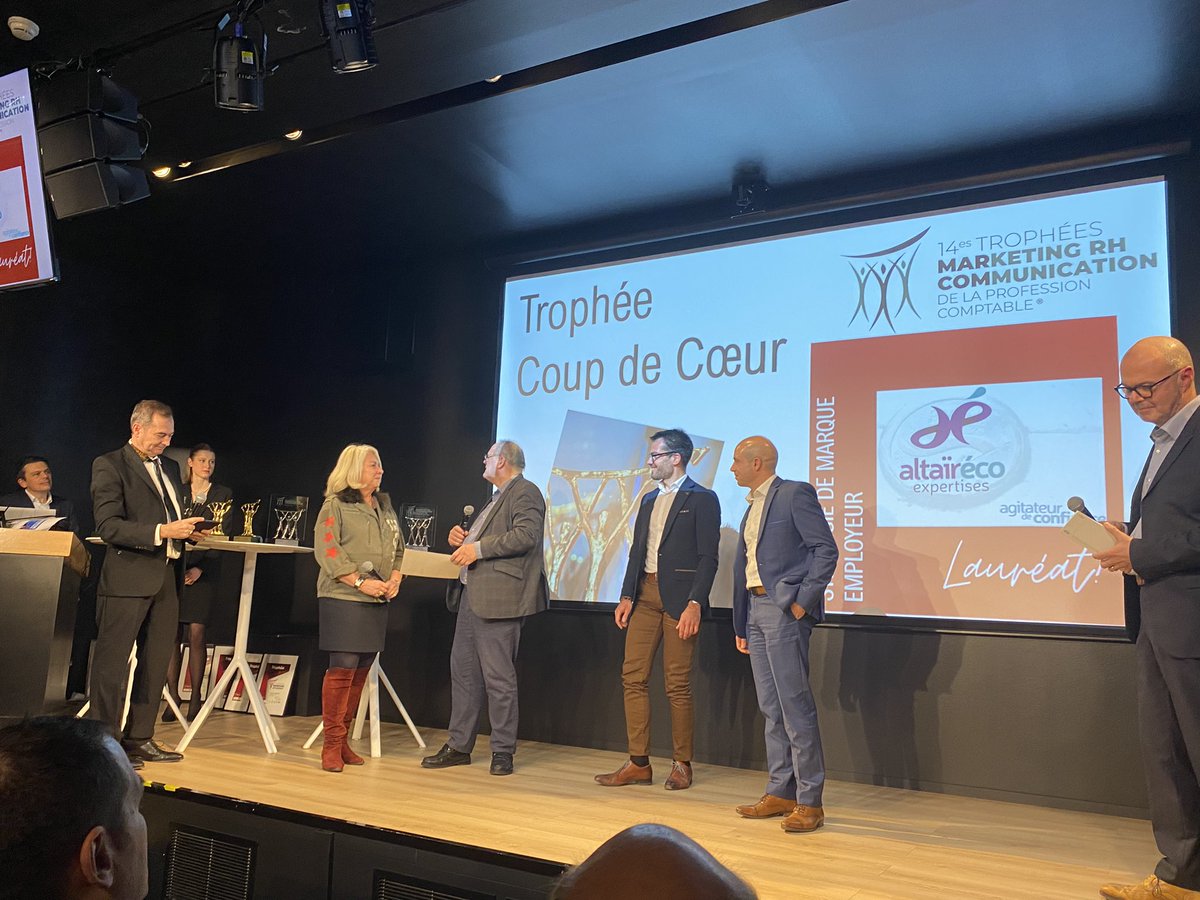 Carine Gil (@carinegil1) on Twitter photo Soirée remise #TROPHEESMARCOM hier aux <a href="/EchosPublishing/">Les Echos Publishing</a>
Nouvelles rubriques , bonne humeur et bienveillance, une belle soirée pour récompenser les #expertscomptables innovants en #marketing et #Communication
<a href="/DIDIERPLANE/">DIDIER PLANE</a> <a href="/_ALTHERRNathan/">ALTHERR Nathan</a> <a href="/laurentdavid92/">laurent david</a> <a href="/ANECSnational/">ANECS</a> <a href="/elizpons/">Elise Pons</a> Soirée remise #TROPHEESMARCOM hier aux <a href="/EchosPublishing/">Les Echos Publishing</a>
Nouvelles rubriques , bonne humeur et bienveillance, une belle soirée pour récompenser les #expertscomptables innovants en #marketing et #Communication
<a href="/DIDIERPLANE/">DIDIER PLANE</a> <a href="/_ALTHERRNathan/">ALTHERR Nathan</a> <a href="/laurentdavid92/">laurent david</a> <a href="/ANECSnational/">ANECS</a> <a href="/elizpons/">Elise Pons</a>