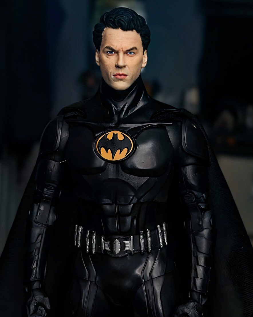 Custom Michael Keaton head sculpt #MichaelKeaton #89batman #theflash #theflashbatman #customactionfigures #ACTIONFIGURES #mcfarlanetoys #McfarlaneDCMultiverse #toys #batman