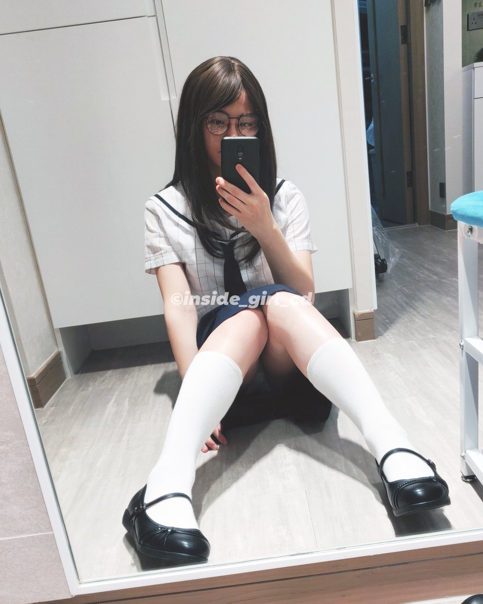 inside_girl_cd's tweet photo. 望返上嚟🙂🔪
#香港校服 #學生妹 #校服 #高校生 #日常 #制服女子 #偽娘 #男の娘 #女装男子 #素顏 #女子高生 https://t.co/oOerGwn4Cz