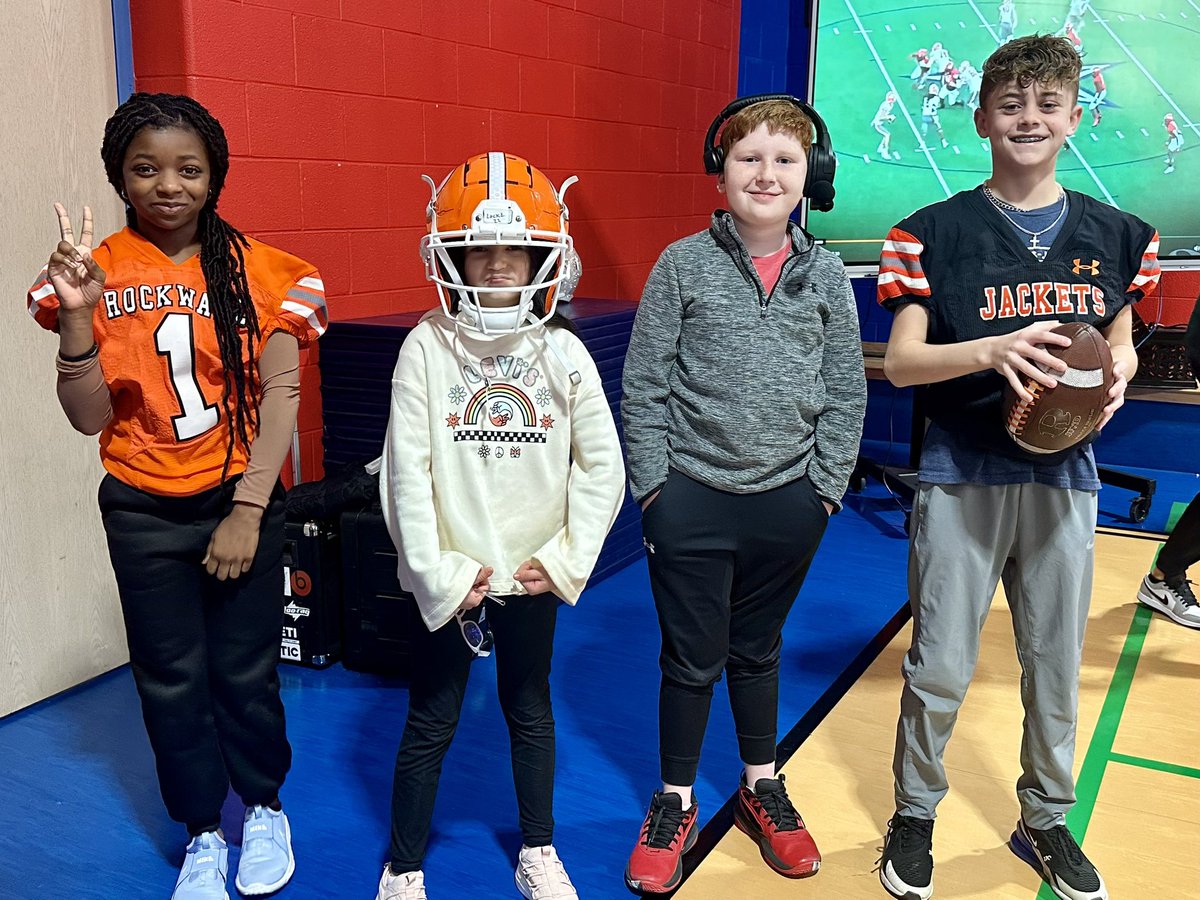 Andrew Colvin (@coachcolvin7) on Twitter photo We had a blast at Hartman Elementary Career Day. Kids loved hearing what it’s like to be a Coach and Player at <a href="/rockwalljfndfb/">Rockwall Football</a> . Thanks to QB 1 for helping out <a href="/masoncmarshall/">Mason Marshall</a> We had a blast at Hartman Elementary Career Day. Kids loved hearing what it’s like to be a Coach and Player at <a href="/rockwalljfndfb/">Rockwall Football</a> . Thanks to QB 1 for helping out <a href="/masoncmarshall/">Mason Marshall</a>