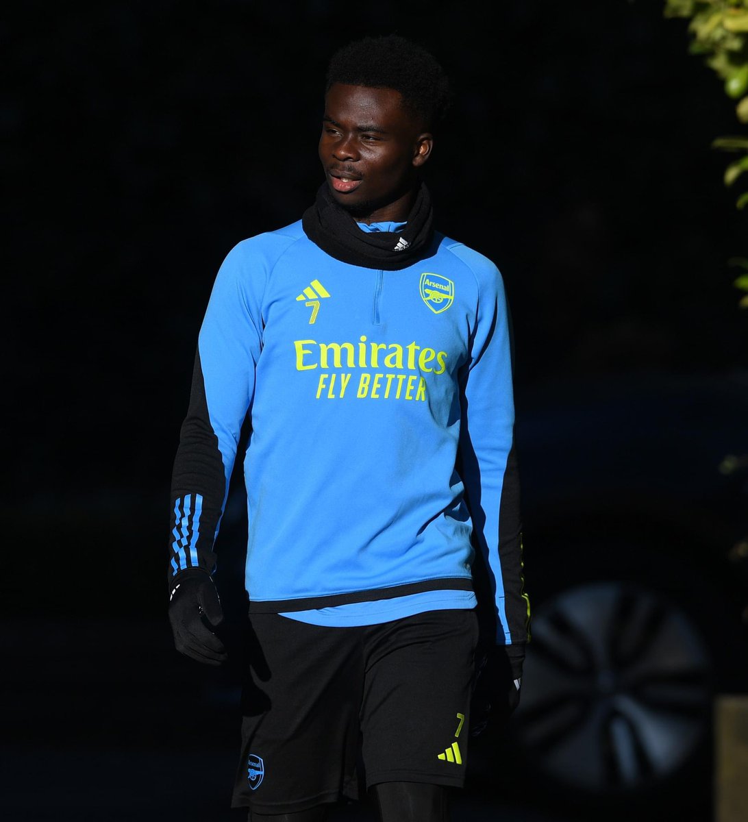 Bukayo Saka is back with his old haircut 💇‍♂️