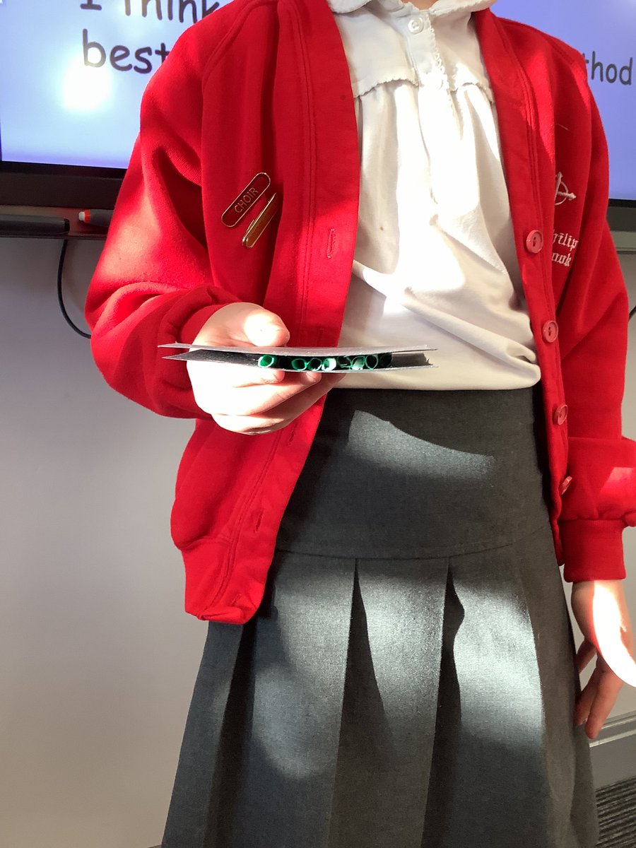 StPhilipsY3B's tweet photo. In design and technology we have been making nets and strengthening them. We have strengthened our nets using ribbing, laminating and corrugating techniques.#teamstphilips https://t.co/ziKyRqmTpV