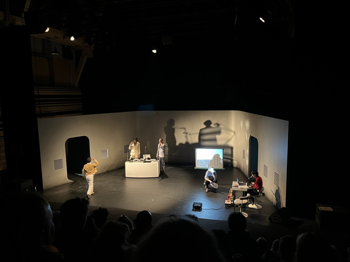 NHS_RobW's tweet photo. Thank you to all of the team @LeCnam_Inseac @LeCnam for hosting the residency for #BackToReality this week in #Morlaix. The response to the work done so far was incredible! #Inclusion #Theatre #AngloFrench #GeorgeWebster Great to meet the other companies too 🙌🏼 https://t.co/b5Ge91KR9C