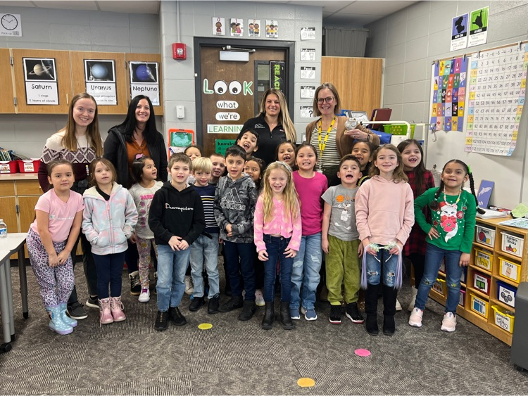 Concord_ES's tweet photo. Congratulations to Mrs. Zimpleman who was East Side's Teacher of the Month through McKinnies Realty! Mrs. Zimpleman has gone above and beyond to work with classrooms and provide teachers with great resources. Thanks Mrs. Zimpleman for all your hard work. #LeadonEastSide https://t.co/UkNM7SxTMG