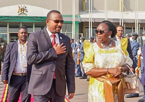 PMEthiopia's tweet photo. Finishing his participation at NAM and engagements in Kampala, Uganda, Prime Minister Abiy Ahmed and his delegation have returned to #Ethiopia.

#PMOEthiopia https://t.co/YFJL4xtH6e