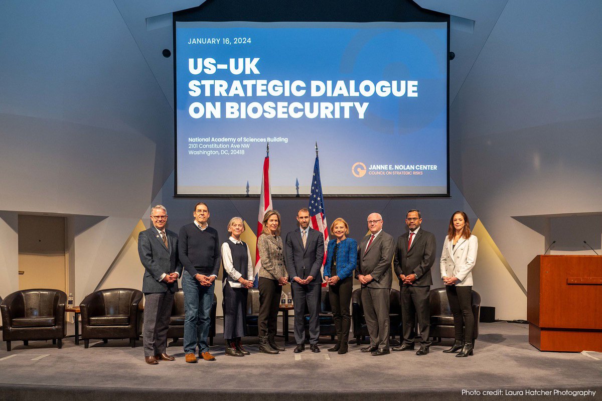 This week the Deputy National Security Advisor and the Government Chief Scientific Advisor joined partners in the United States to launch a new Strategic Dialogue on Biological Security, collaboratively tackling a broad range of biological risks. 🇺🇸🇬🇧 #AModernCivilService
