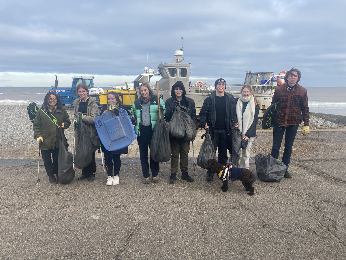 Inspiration Trust (@inspirationeast) on Twitter photo <a href="/HewettAcad/">Hewett Academy</a> <a href="/EPA_Lowestoft/">East Point Academy</a> 🏖 Last weekend, the Community Growing Elective at <a href="/SirIsaac6thForm/">Sir Isaac Newton Sixth Form</a> took part in a beach clean at Cromer. The clean was a huge success, and students managed to fill eight bin bags full of rubbish! <a href="/HewettAcad/">Hewett Academy</a> <a href="/EPA_Lowestoft/">East Point Academy</a> 🏖 Last weekend, the Community Growing Elective at <a href="/SirIsaac6thForm/">Sir Isaac Newton Sixth Form</a> took part in a beach clean at Cromer. The clean was a huge success, and students managed to fill eight bin bags full of rubbish!