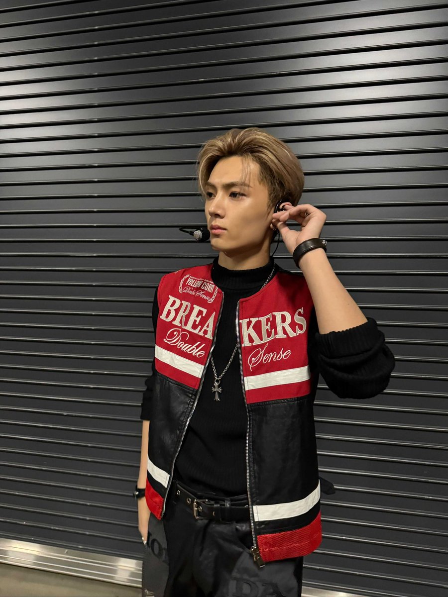 enhypenweverse's tweet photo. [ #제이’s Post ] 240120

#JAY: Vroom vroom 🏎🔥

(1/2)

@ENHYPEN_members @ENHYPEN #ENHYPEN #엔하이픈 https://t.co/1WFbS7l361