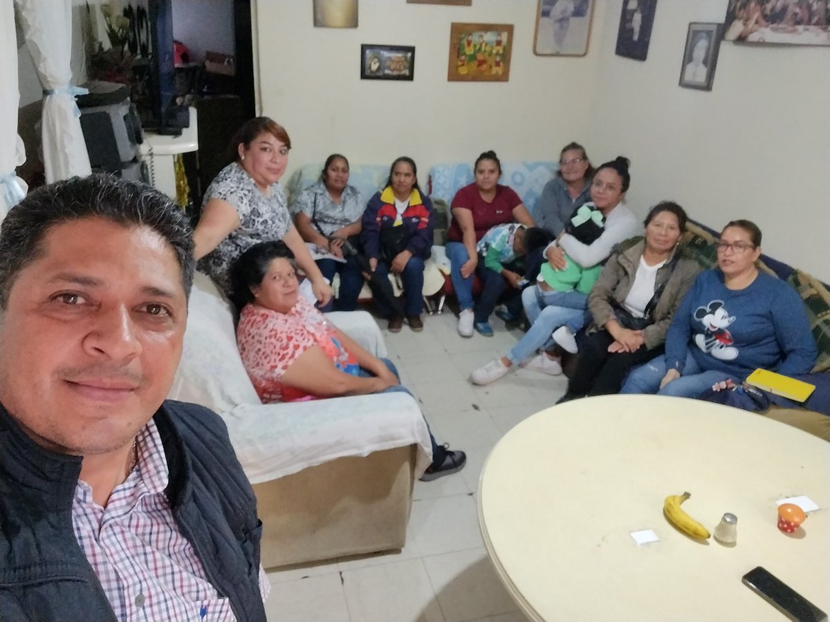 En #Tultitlan el cambio es #LealYReal súmate con el mejor #EquipoADMM acá están l@s mejores...