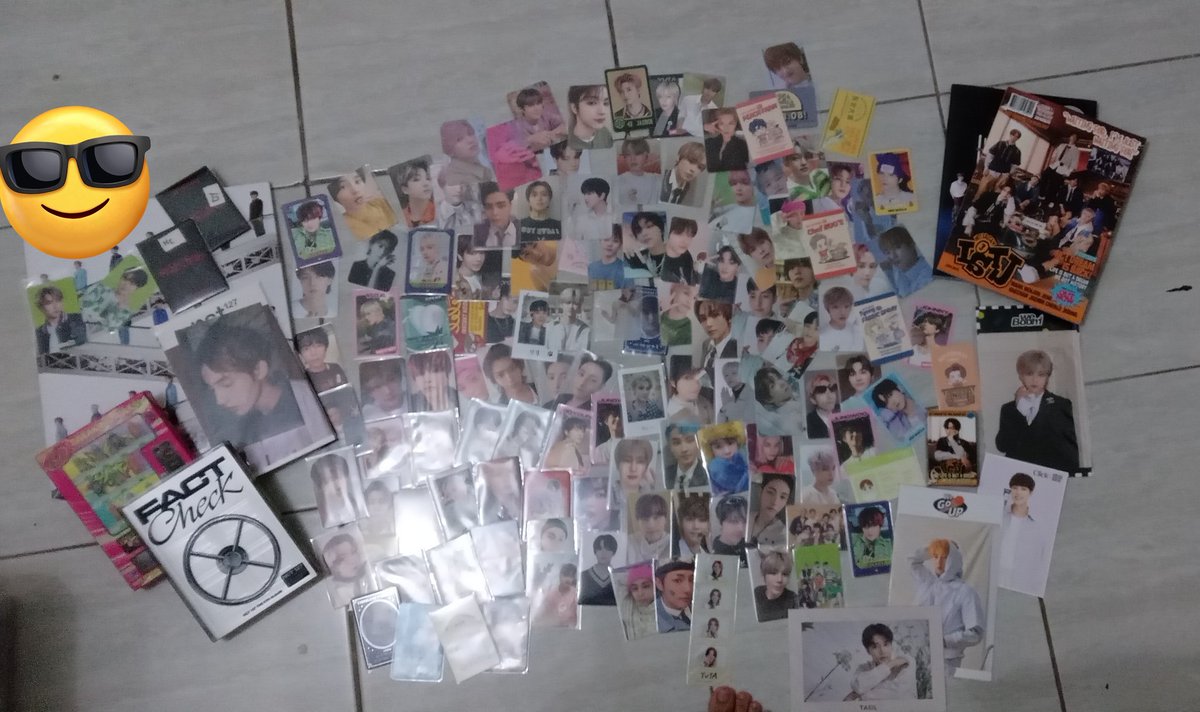 chillsungie's tweet photo. Help rt 

LELANG AAB NCT 

Lelang : sabtu, 20 Januari 2024
Jam : 19:00 - selesai 

Album only (-pc dan postcard) 

T. Jaehyun jisung jaemin mark haechan chenle spao sanrio renjun pink xmas riize anton sohee shotaro winwin jeno yangyang kun sungchan polaroid jungwoo https://t.co/ICs6wVqWNU