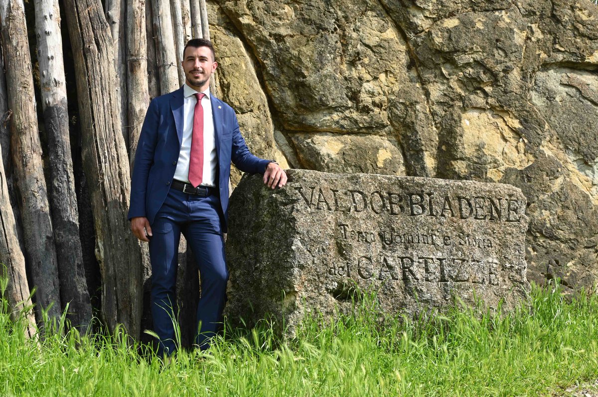 Razzolini (FdI): “Al via il progetto di gestione sostenibile della logistica delle #CollineUnesco, iniziativa da sempre sostenuta dall’amministrazione comunale di #Valdobbiadene"
tinyurl.com/yc7tmvya