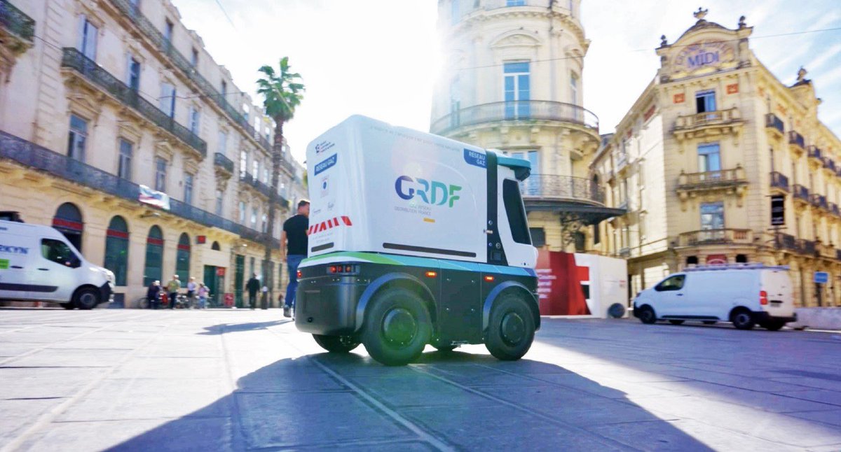 #Voeux2024 - <a href="/lpoirierdietz/">Laurence Poirier-Dietz</a> : “Chez #GRDF l’engagement premier reste la #sécurité, qui se renforce également au travers d’#innovations, avec l’exemple d’un robot autonome détecteur d’indices de gaz.”
#RéseauGaz #Tech #Energie