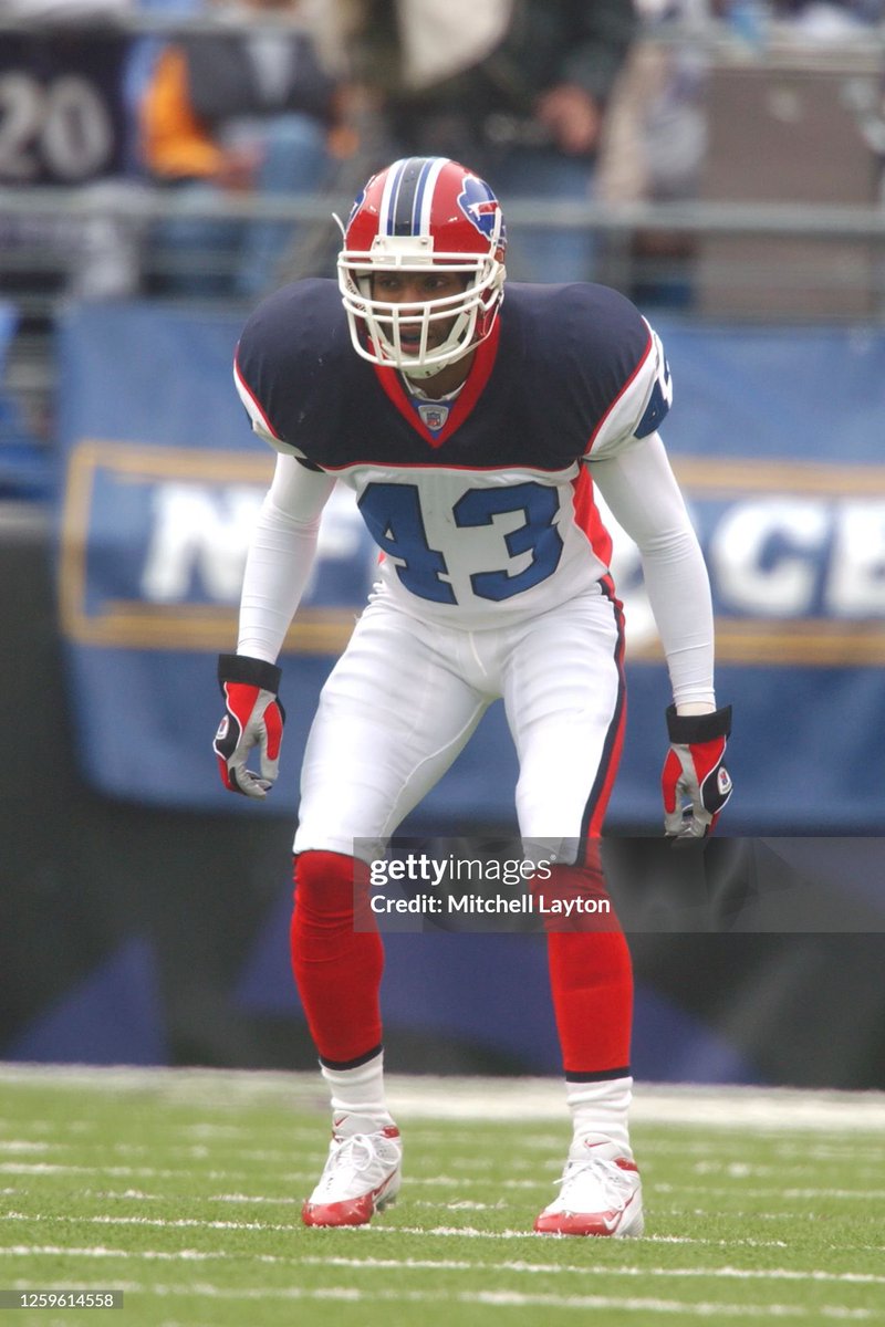 RandomBill1's tweet image. Izell Reese