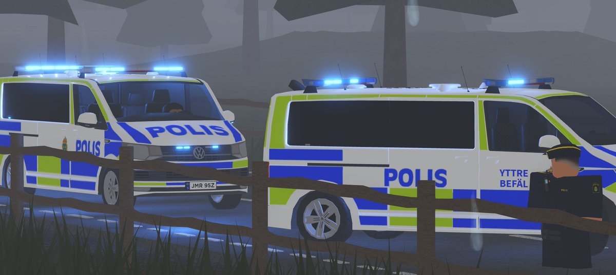 SVTSWEDEN's tweet photo. In the past week, the shootings have almost doubled in Brovik. More and more citizens are being drawn into criminality.

It's terrible that even our colleagues should have to die because of this, and we will do everything we can to prevent it, Olle Holmstrand, Commissioner Office https://t.co/hAYOFrLL6T