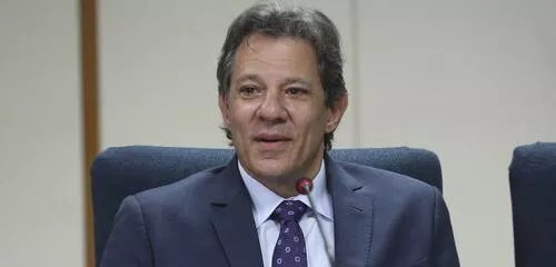 terezandrade's tweet photo. Os parlamentares, deputados e senadores, empresários e pastores encontram-se na categoria de pessoas q não querem responsabilidade fiscal e trabalhista. Não podem exigir responsabilidade do governo se não cumprem suas partes!
É imoral. É anti-ético. É capitalismo selvagem. https://t.co/hVJIu0CWm1