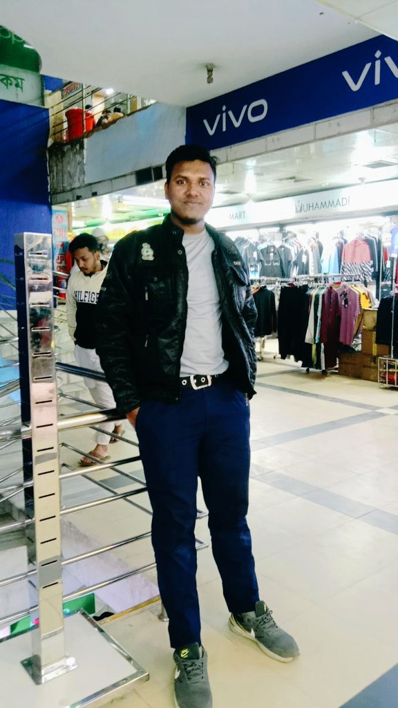 #জীবন চলার পথে বাঁধা আসতেই পারে তাই বলে থেমে যাওয়ার কোন অবকাশ নেই,যেখানে বাঁধা আসবে সেখান থেকেই আবার শুরু করতে হবে।

– রেদোয়ান মাসুদ 
#traveling
#happy 
#Everyone