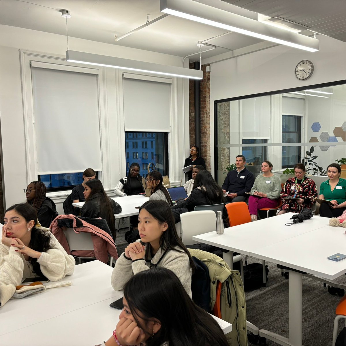 Many thanks to the amazing volunteers from Zurich North America who judged the Career Essentials final Create-A-Company projects!
#FuturesandOptions #Volunteer