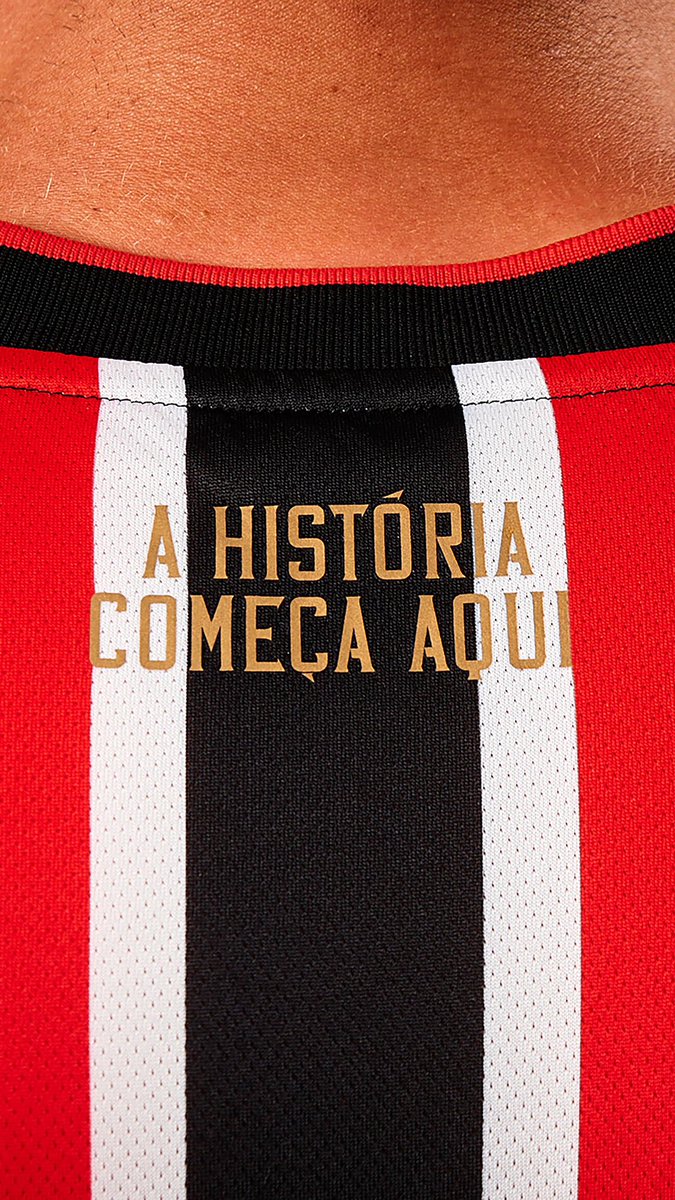 The close-up details of @SaoPauloFC’s official Home and Away kits. ❤️🤍🖤