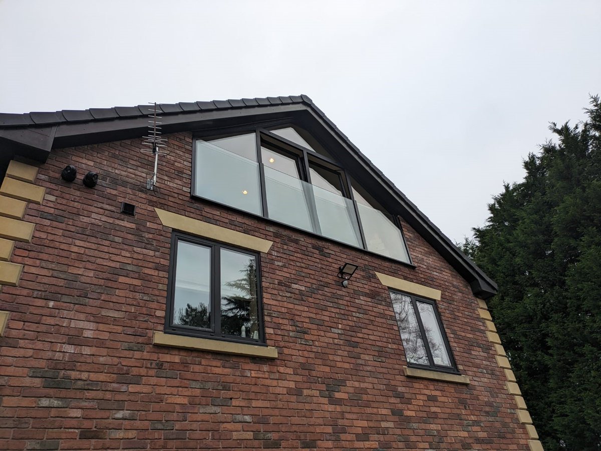 Cheadle Glass Systems tweet media