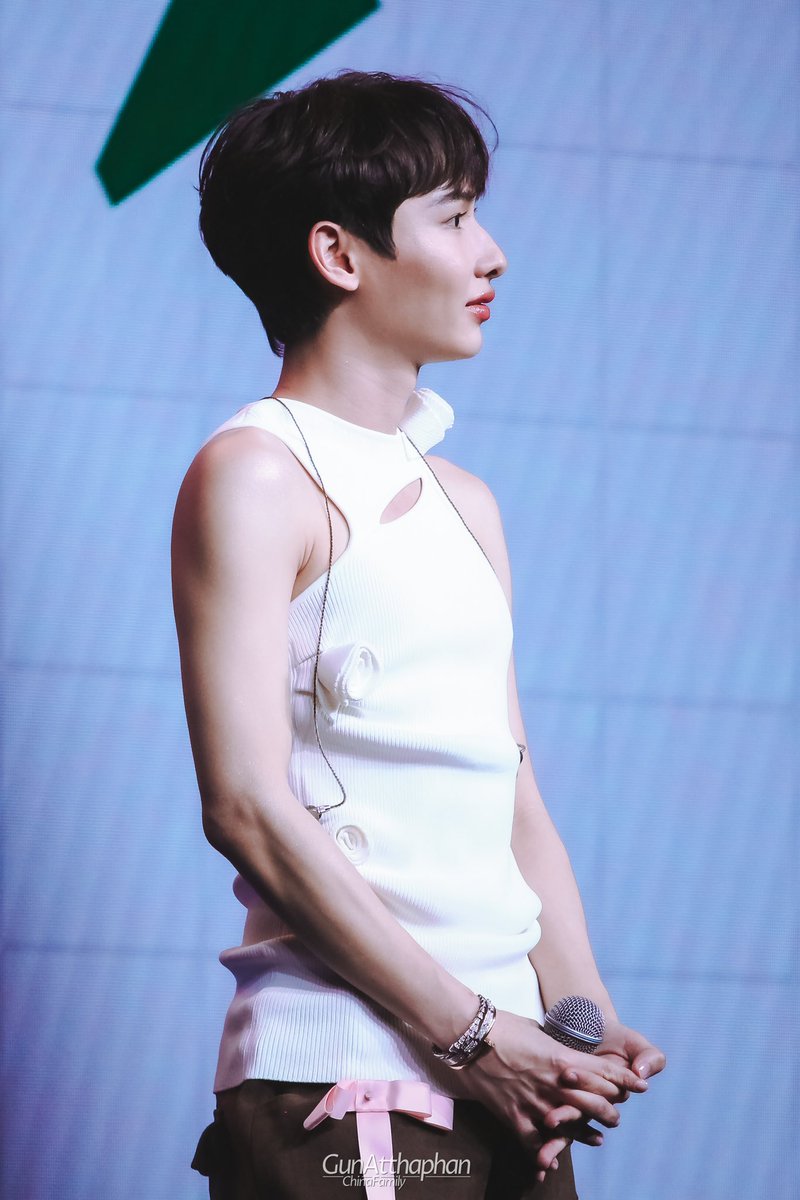 GunAtp_CNFamily's tweet photo. 240113 NANNING FM 4P
🥳🥳
#GunAtthaphan #กันอรรถพันธ์ 
#GunMiracleMomentFM https://t.co/C9YoJmE6Te