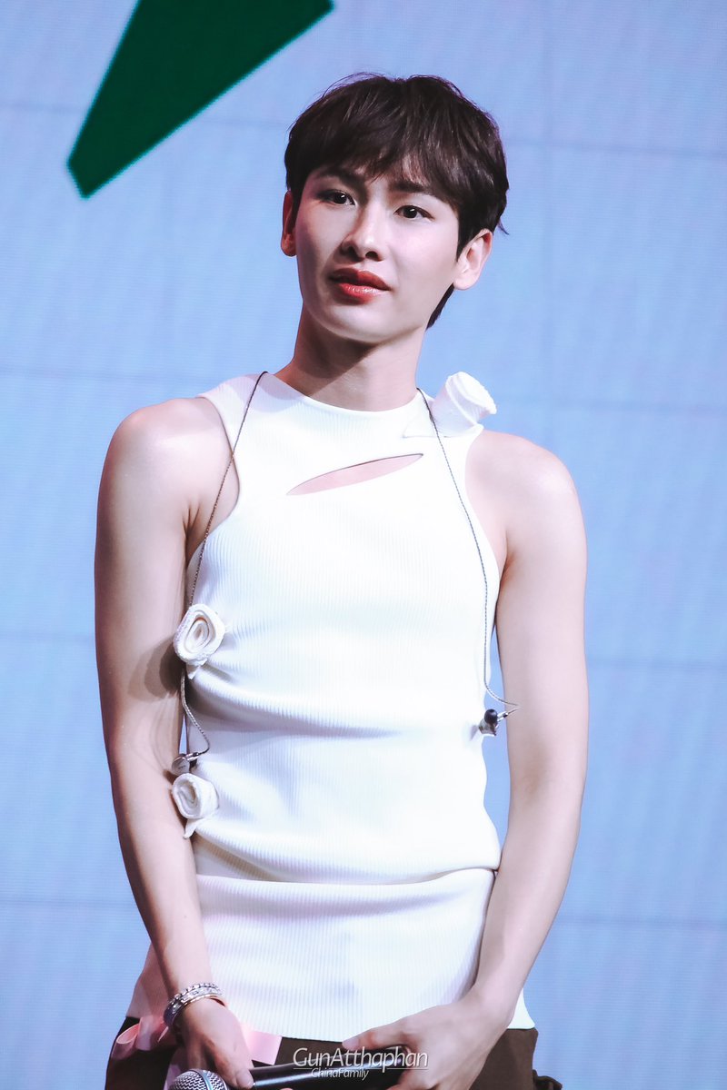 GunAtp_CNFamily's tweet photo. 240113 NANNING FM 4P
🥳🥳
#GunAtthaphan #กันอรรถพันธ์ 
#GunMiracleMomentFM https://t.co/C9YoJmE6Te